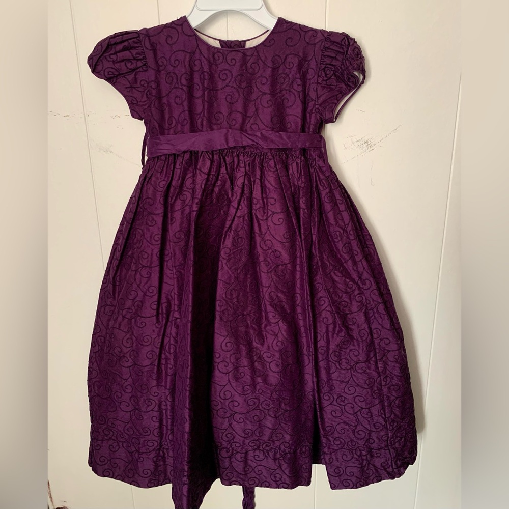 Strasburg Purple Embroidered Silk DRESS girl size 3 Y Puff sleeve Tulle Lining